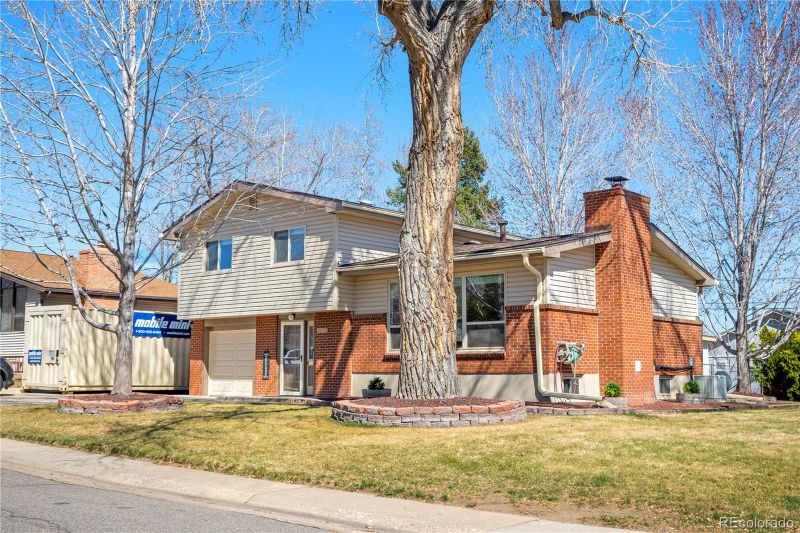 6300 Teller St, Arvada, CO 80003
