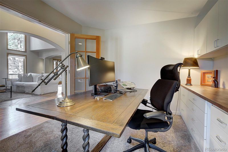 1334 Solitude Ln, Evergreen, CO 80439