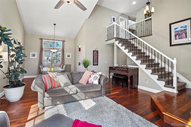 9603 Las Colinas Dr, Lone Tree, CO 80124