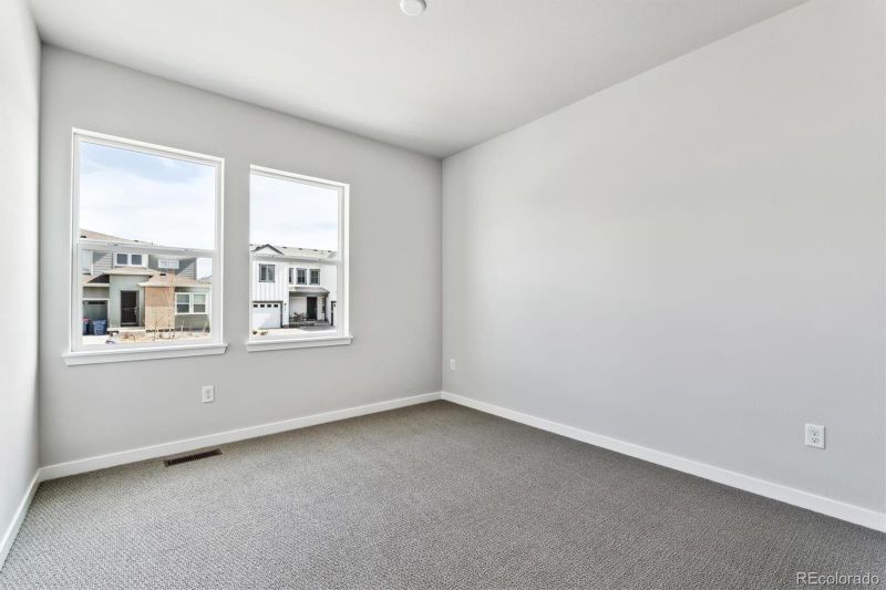2536 Lupton Ln, Lafayette, CO 80026