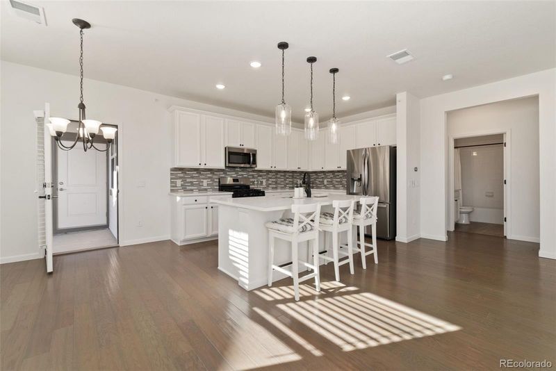 4578 Copeland Cir #203, Highlands Ranch, CO 80126