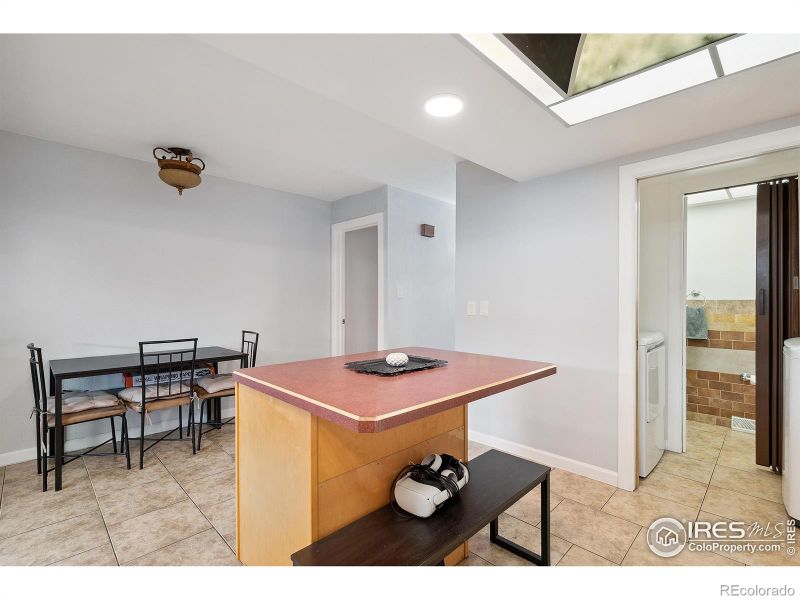 9019 E Oxford Dr, Denver, CO 80237