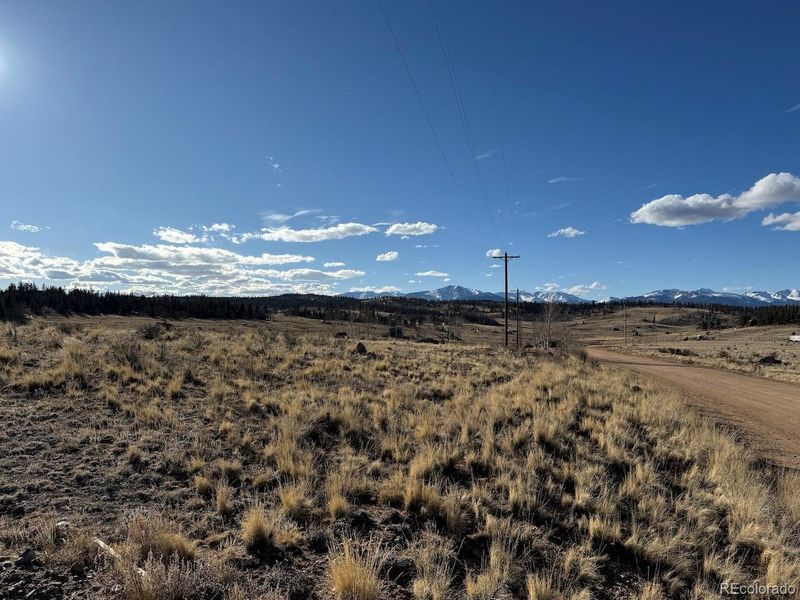 425 Haida Rd, Jefferson, CO 80456
