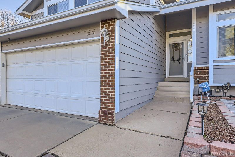 3801 S Joplin St, Aurora, CO 80013