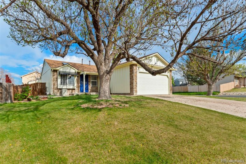 12116 N Fairfax St, Thornton, CO 80241