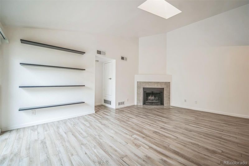 10303 E Peakview Ave #G203, Englewood, CO 80111