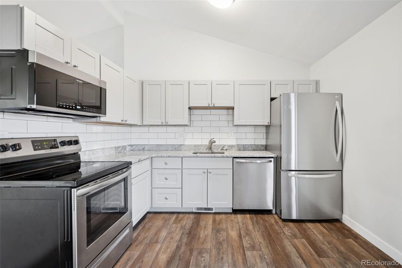 518 Albion Way, Fort Collins, CO 80526