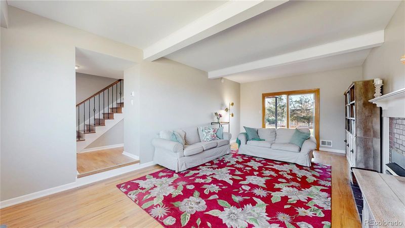 954 E Costilla Ave, Centennial, CO 80122