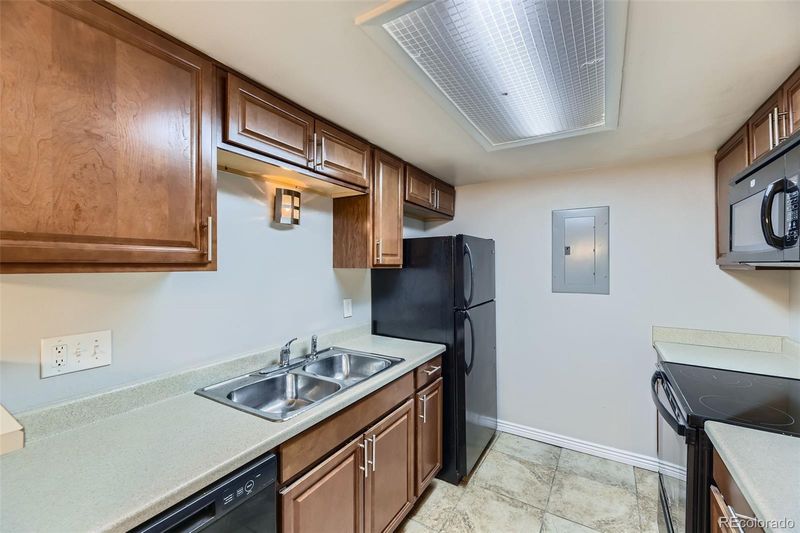 18043 E Ohio Ave #202, Aurora, CO 80017