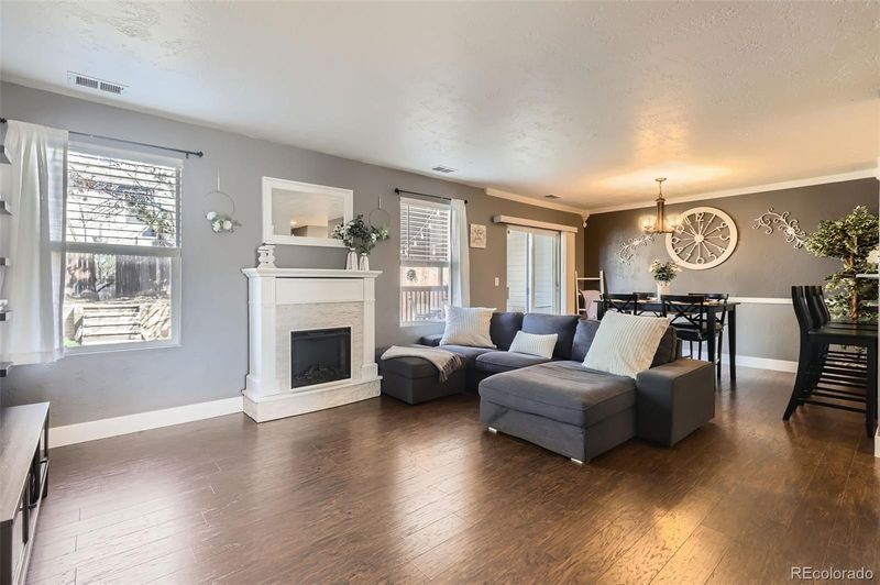 2415 E 110th Dr, Northglenn, CO 80233