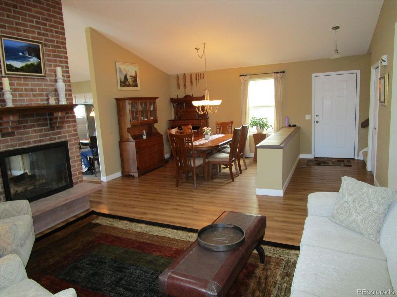 6681 E Phillips Pl, Centennial, CO 80112