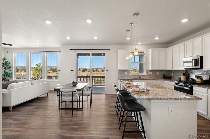 455 N Old Hammer St, Aurora, CO 80018