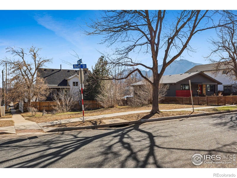 2240 Bluff St, Boulder, CO 80304