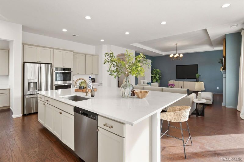 5693 Missoula Trl, Castle Rock, CO 80108