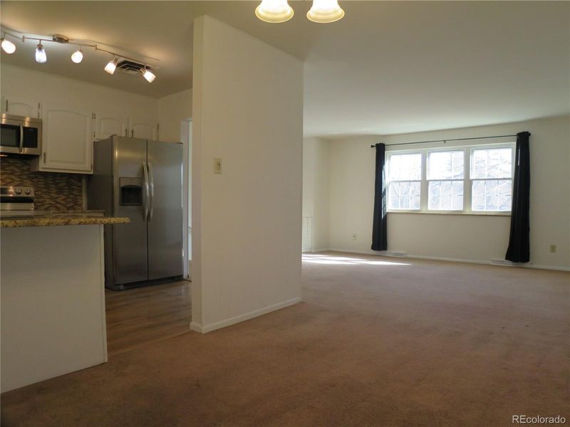 827 Hannibal Dr, Aurora, CO 80011