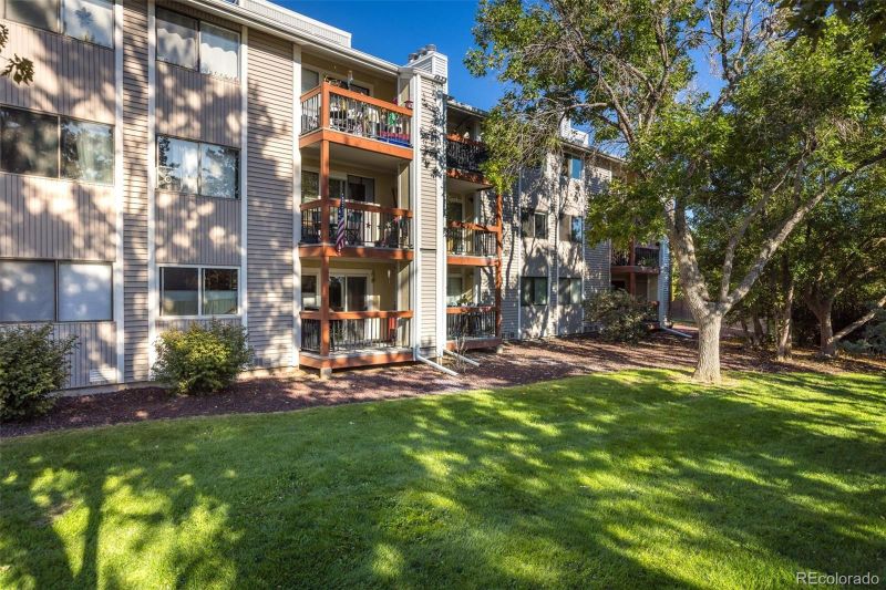 8440 Decatur St #120, Westminster, CO 80031