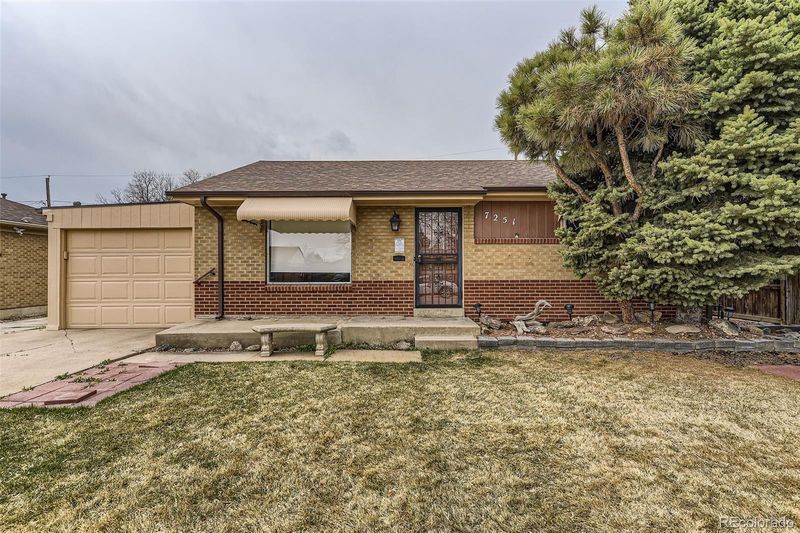 7251 Larsh Dr, Denver, CO 80221