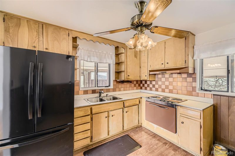 7251 Larsh Dr, Denver, CO 80221