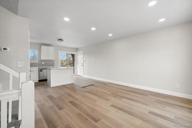 2420 E 98th Ave, Thornton, CO 80229