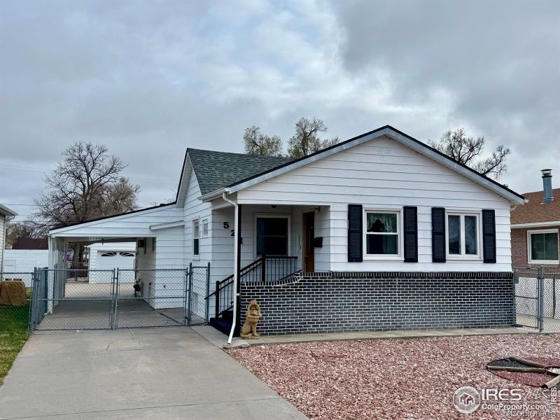 521 Mckinley St, Sterling, CO 80751