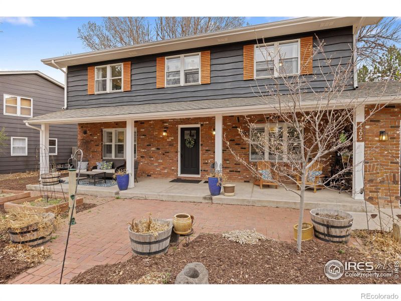 1205 Buttonwood Dr, Fort Collins, CO 80525