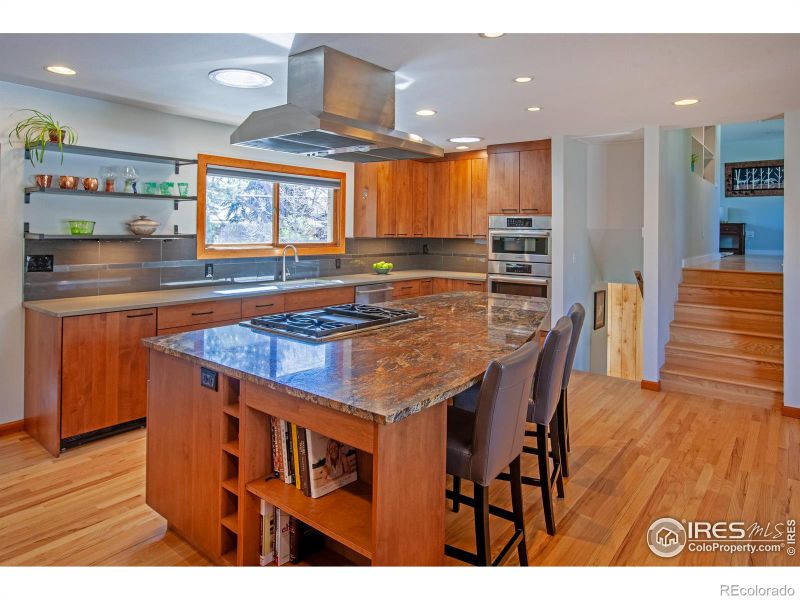 560 S 41st St, Boulder, CO 80305