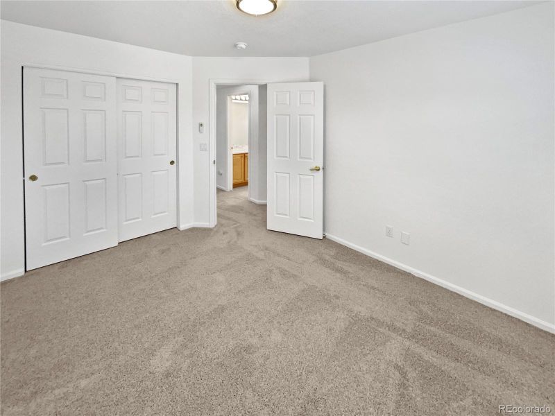 3932 S Quatar St, Aurora, CO 80018