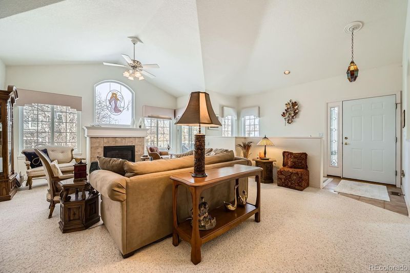 4143 Da Vinci Dr, Longmont, CO 80503