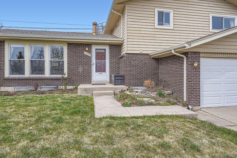 11499 W 59th Pl, Arvada, CO 80004