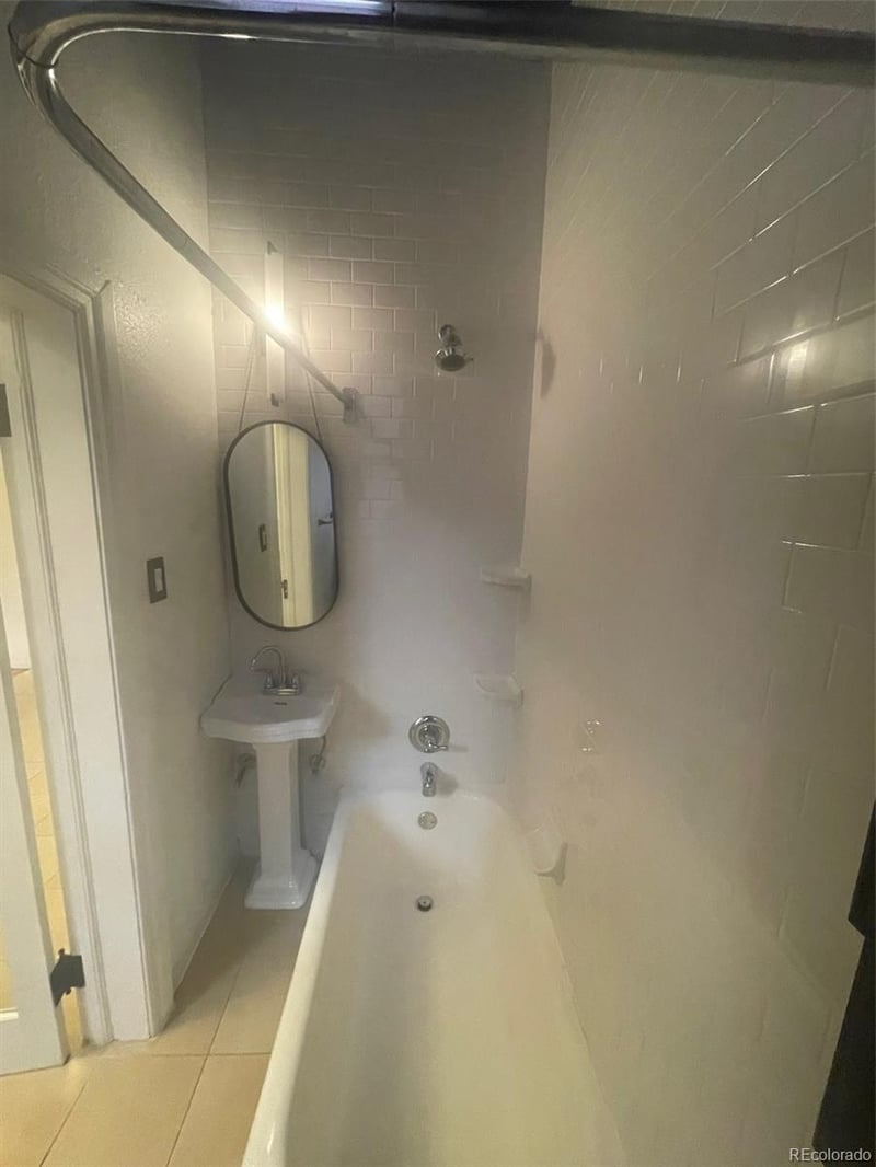 1421 N Pennsylvania St #29, Denver, CO 80203