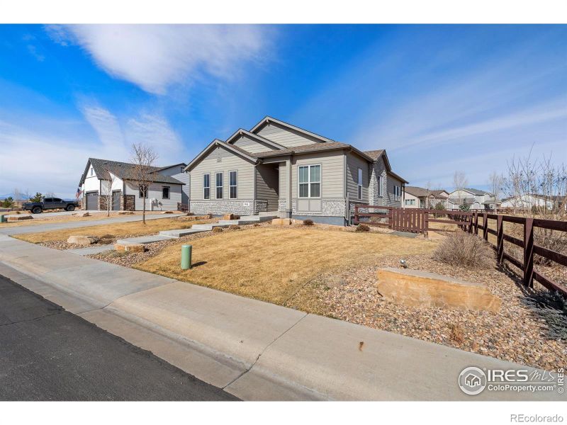 904 Hitch Horse Dr, Windsor, CO 80550