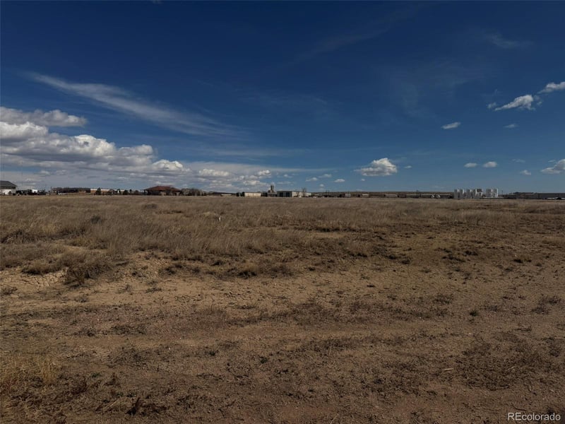 584 Winona Dr, Pueblo, CO 81007