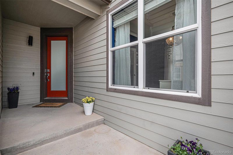 9342 Bear River St, Littleton, CO 80125