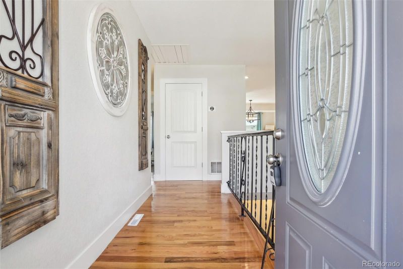 2085 S Deframe St, Lakewood, CO 80228