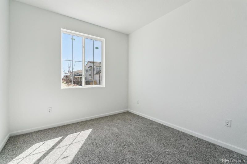 9151 Telluride Ct, Commerce City, CO 80022