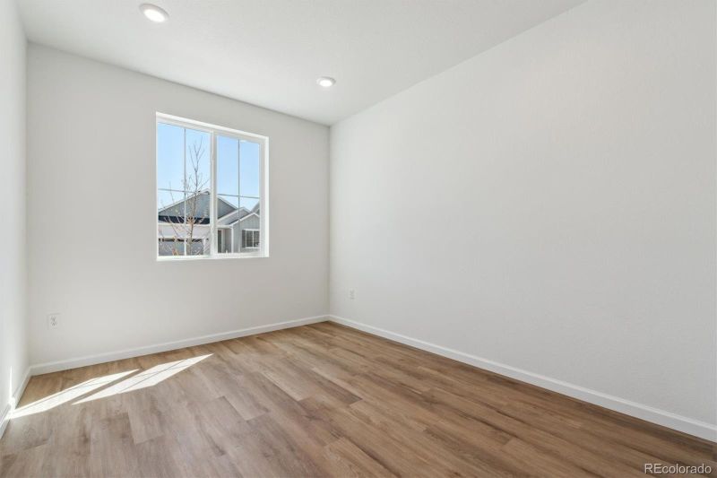 9111 Telluride Ct, Commerce City, CO 80022