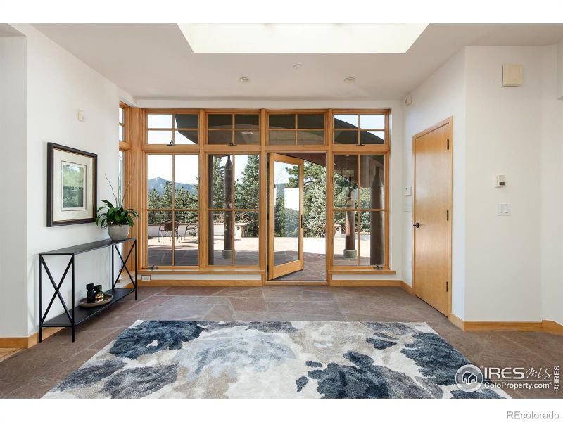 2358 Sunshine Canyon Dr, Boulder, CO 80302