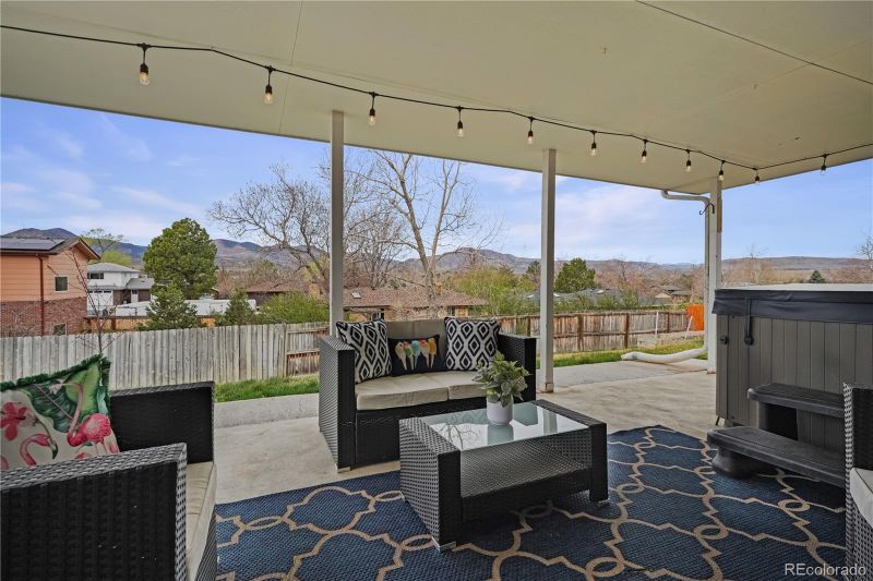 4713 S Robb St, Littleton, CO 80127