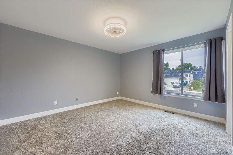 3762 S Halifax St, Aurora, CO 80013