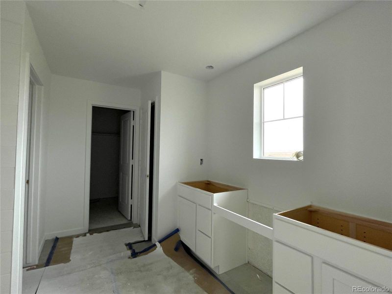 350 Donna Ln, Johnstown, CO 80534