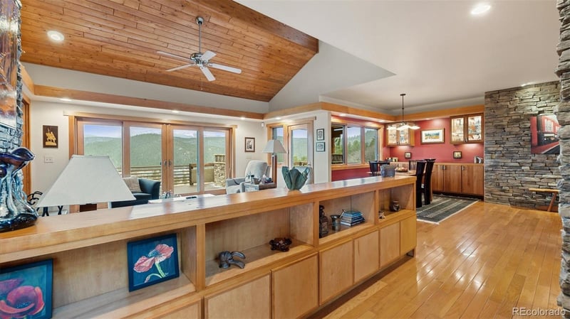 700 Sunrise Cir, Woodland Park, CO 80863