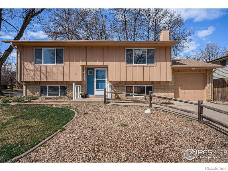 1529 Ashcroft Dr, Longmont, CO 80501