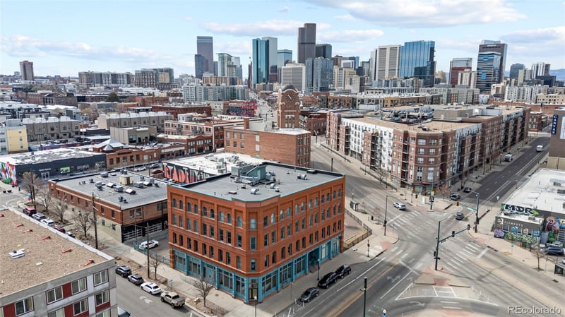2560 Blake #101, Denver, CO 80205