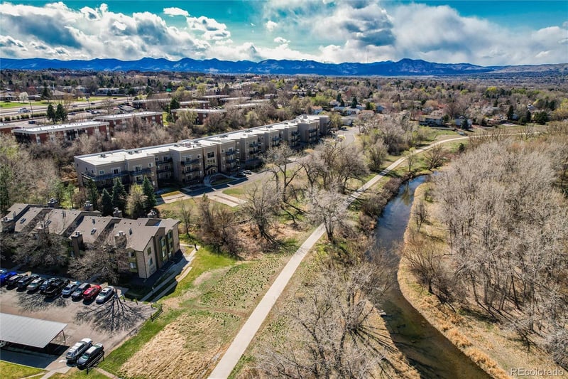 6000 W Floyd Ave #307, Denver, CO 80227