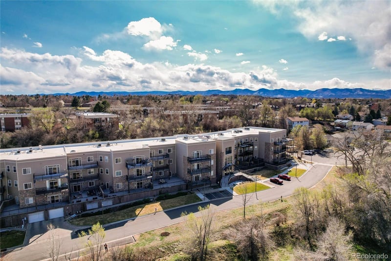 6000 W Floyd Ave #307, Denver, CO 80227
