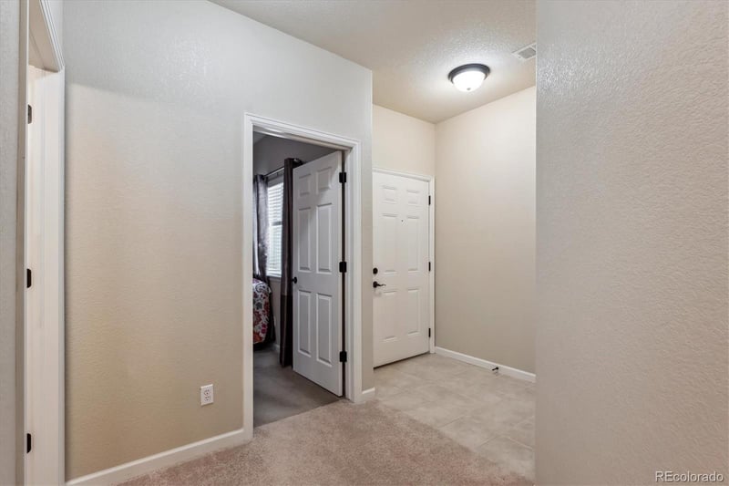 1831 Aspen Meadows Cir, Denver, CO 80260