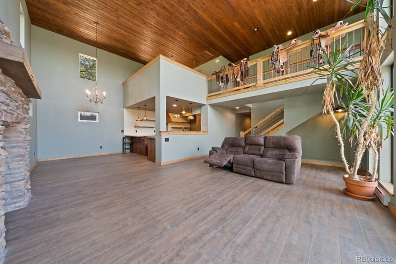 776 Hilltop Rd, Palmer Lake, CO 80133
