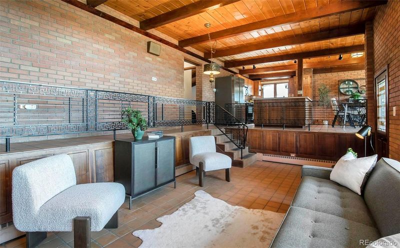 21868 Mountsfield Dr, Golden, CO 80401