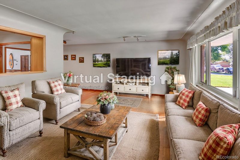 4960 S Fox St, Englewood, CO 80110