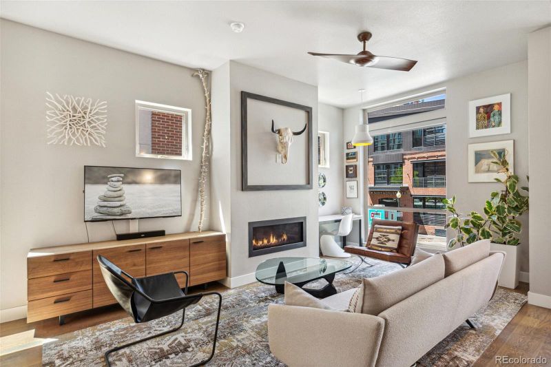 1012 Bannock St, Denver, CO 80204